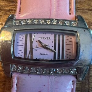 Terner pink watch